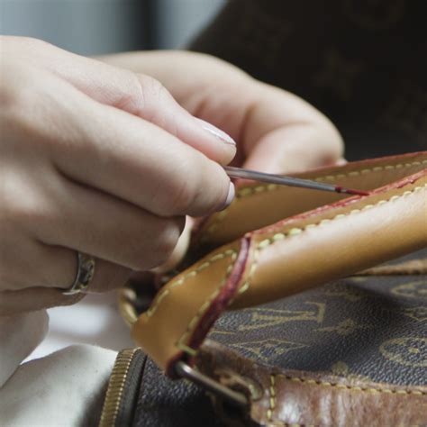 louis vuitton purse fix.